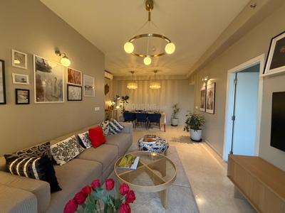 Living Room Image of 2350 Sq.ft 3.5 BHK Apartment / Flat for rent in DLF One Midtown, Karampura New Delhi for Rs. 90000