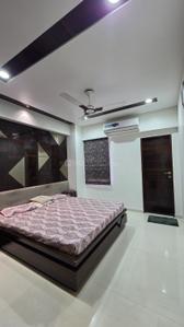Bedroom Image of 2565 Sq.ft 4 BHK Apartment / Flat for sale in Gota Ahmedabad for Rs. 16500000