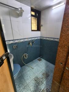 Bathroom Image of 850 Sq.ft 2 BHK Independent House for sale in Basant Court, Sion Mumbai for Rs. 25000000