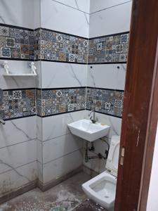 Bathroom Image of 500 Sq.ft 2 BHK Builder Floor for sale in Shastri Nagar New Delhi for Rs. 4500000