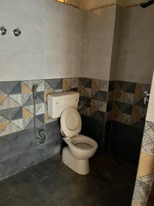 Bathroom Image of 1466 Sq.ft 3 BHK Apartment / Flat for sale in Paras Greens Phase II, Ghayasuddinpur Allahabad for Rs. 7800000