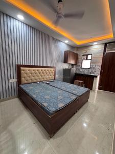 Bedroom Image of 1500 Sq.ft 1 RK Independent House for rent in Sector 43 Gurgaon for Rs. 24000