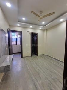 Bedroom Image of 1440 Sq.ft 3 BHK Builder Floor for rent in Mukherjee Nagar New Delhi for Rs. 43000