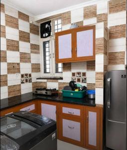 Kitchen Image of 1000 Sq.ft 1 BHK Builder Floor for rent in GMS Road Dehradun for Rs. 19000