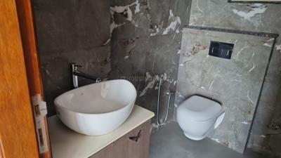 Image of 1034 Sq.ft 3 BHK Builder Floor for sale in Pochanpur Colony, New Delhi for Rs. 9000000