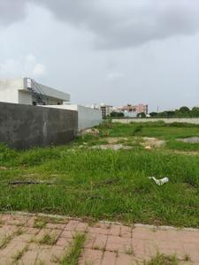 Image of 502 Sq.ft Residential Plot / Land for sale in DLF Garden City Plots, Sector 92, Gurgaon for Rs. 100000000