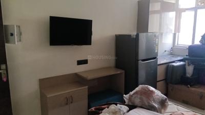 Bedroom Image of 260 Sq.ft 1 RK Apartment / Flat for rent in Emaar Emerald Floors Premier, Sector 65 Gurgaon for Rs. 13500