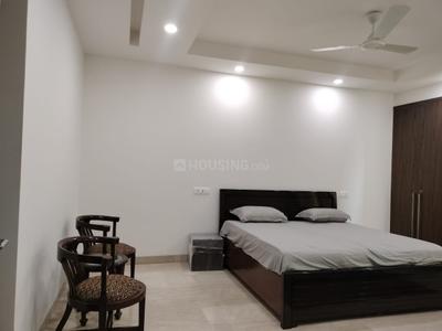 Bedroom Image of 3600 Sq.ft 4 BHK Builder Floor for rent in Green Park Extension New Delhi for Rs. 325000
