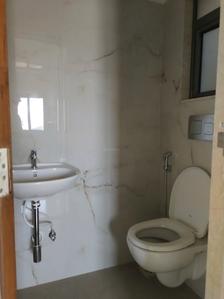 Common Bathroom Image of 555 Sq.ft 1 BHK Apartment / Flat for sale in H J Ajmera Shringaar, Vile Parle West Mumbai for Rs. 18500000