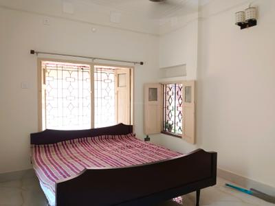 Bedroom Image of 600 Sq.ft 1 BHK Builder Floor for rent in Tollygunge Kolkata for Rs. 17000