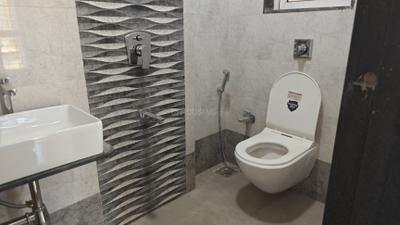 Image of 450 Sq.ft 1 BHK Apartment / Flat for rent in Santacruz East, Mumbai for Rs. 55000