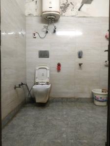Common Bathroom Image of 1440 Sq.ft 2.5 BHK Builder Floor for sale in Mukherjee Nagar New Delhi for Rs. 16000000