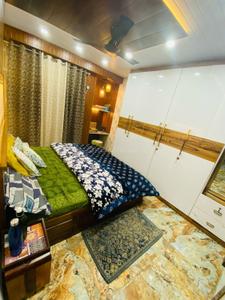 Bedroom Image of 1275 Sq.ft 2 BHK Apartment / Flat for rent in Gaurs Gaur Global Village, Crossings Republik Ghaziabad for Rs. 18000