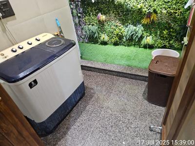 Bathroom Image of 1440 Sq.ft 3 BHK Builder Floor for sale in GTB Nagar New Delhi for Rs. 31000000