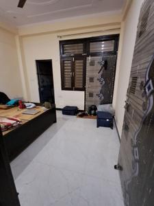 Bedroom Image of 750 Sq.ft 2 BHK Builder Floor for rent in Sector 63 A Noida for Rs. 16000