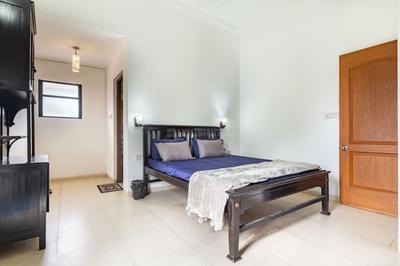 Bedroom Image of 1300 Sq.ft 2 BHK Duplex for sale in Arpora Goa for Rs. 14500000