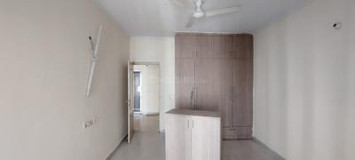 Bedroom Image of 1390 Sq.ft 3 BHK Apartment / Flat for sale in Maxblis White House, Sector 75 Noida for Rs. 19000500