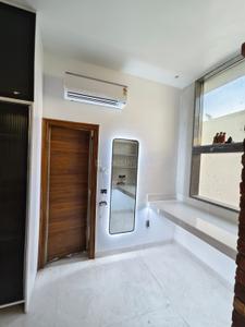 Bedroom Image of 2690 Sq.ft 6 BHK Duplex for rent in Sector 40 Noida for Rs. 165000