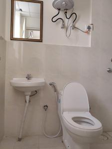 Bedroom One Image of 900 Sq.ft 3 BHK Apartment / Flat for rent in Pyramid Altia, Sector 70 Gurgaon for Rs. 43000