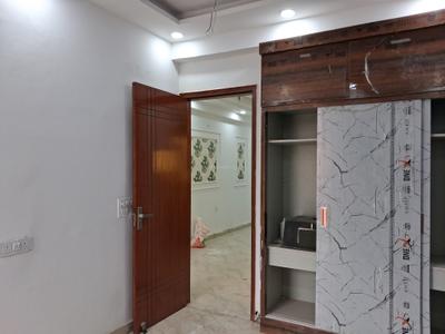 Bedroom Image of 1050 Sq.ft 2 BHK Apartment / Flat for sale in Sector 73 Noida for Rs. 4300000