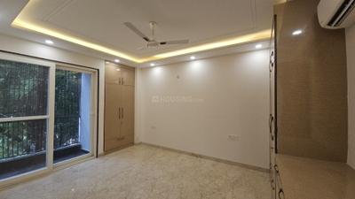 Bedroom Image of 1800 Sq.ft 3 BHK Builder Floor for rent in Hauz Khas New Delhi for Rs. 220000
