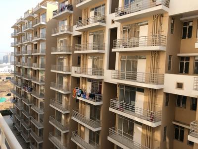 Image of 950 Sq.ft 2 BHK Apartment / Flat for sale in Breez Global Heights, Sector 33, Sohna for Rs. 5699999
