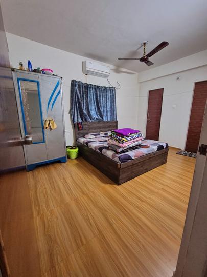 Real recedency Main Image 1