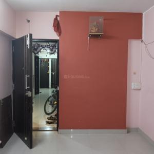 Hall Image of 585 Sq.ft 1 BHK Apartment / Flat for sale in Sumati Niwas, Dahisar West Mumbai for Rs. 10500000