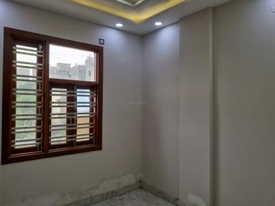 Bedroom Image of 750 Sq.ft 3 BHK Apartment / Flat for sale in Hans Builders Floor, Razapur Khurd New Delhi for Rs. 4800000