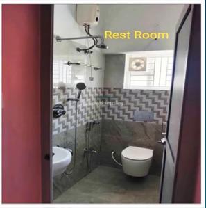 Bathroom Image of 760 Sq.ft 2 BHK Apartment / Flat for sale in Woraiyur Tiruchirappalli for Rs. 7600000