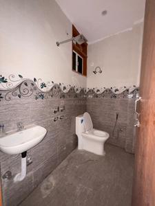 Bathroom Image of 250 Sq.ft 1 RK Builder Floor for rent in Chaukhandi Noida for Rs. 8000