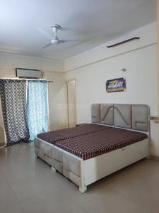 Bedroom Image of 1650 Sq.ft 3 BHK Independent House for rent in Jaypee Kensington Park Plot Phase 2, Sector 133 Noida for Rs. 40000