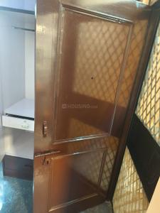 Image of 500 Sq.ft 1 RK Builder Floor for rent in Panchsheel Park, New Delhi for Rs. 8000