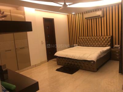 Bedroom Image of 3330 Sq.ft 4 BHK Builder Floor for sale in Greater Kailash II New Delhi for Rs. 90000000