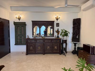 Living Room Image of 1752 Sq.ft 2 BHK Apartment / Flat for rent in DLF One Midtown, Karampura New Delhi for Rs. 74000
