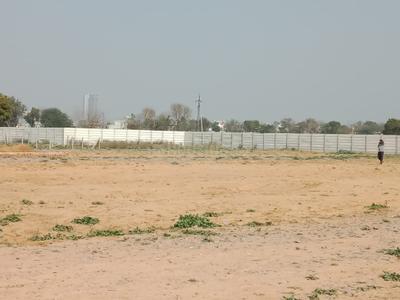 Image of 450 Sq.ft Residential Plot / Land for sale in Maruti Kunj, Gurgaon for Rs. 1450000