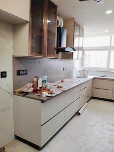 Kitchen Image of 1800 Sq.ft 3 BHK Apartment / Flat for rent in Varun Apartments, Sector 62 Noida for Rs. 40000