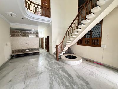 Hall Image of 2250 Sq.ft 4 BHK Independent House for rent in Civil Lines Ludhiana for Rs. 55000