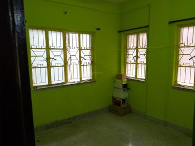 Bedroom Image of 750 Sq.ft 2 BHK Builder Floor for rent in New Alipore Kolkata for Rs. 12000