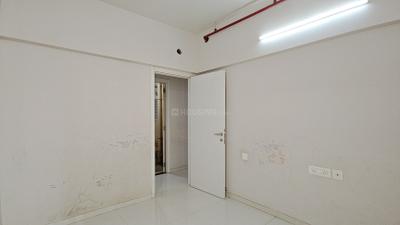 Bedroom Image of 985 Sq.ft 2 BHK Apartment / Flat for sale in Rustomjee Azziano, Thane West Thane for Rs. 12800000