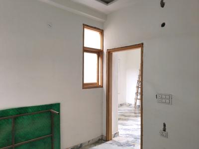 Bedroom Image of 750 Sq.ft 2 BHK Builder Floor for sale in DLF Ankur Vihar Ghaziabad for Rs. 2375030