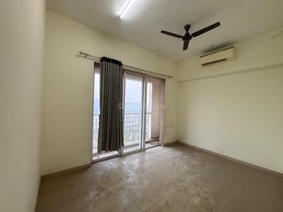 Bedroom Image of 2200 Sq.ft 4.5 BHK Apartment / Flat for sale in Indiabulls Greens, Panvel Navi Mumbai for Rs. 22000000