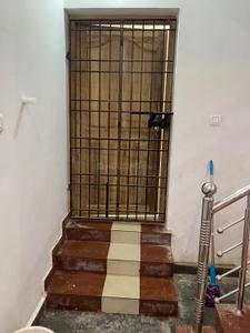Image of 600 Sq.ft 2 BHK Independent House for rent in Pozhichalur, Chennai for Rs. 14999