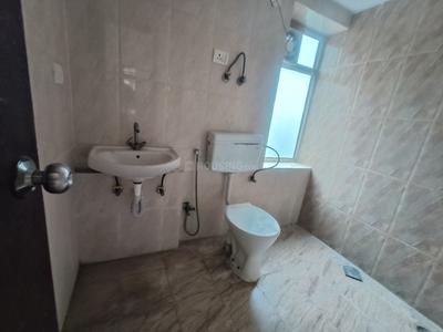 Bathroom Image of 1643 Sq.ft 3 BHK Apartment / Flat for rent in Pardesi Ushay Tower, Kundli Sonipat for Rs. 21999