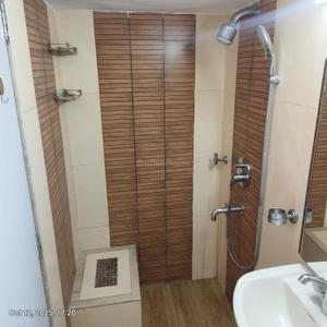Image of 900 Sq.ft 2 BHK Apartment / Flat for rent in Solomon Apartments, Pali Hill, Mumbai for Rs. 135000