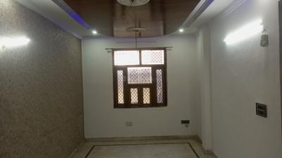 Living Room Image of 1200 Sq.ft 3 BHK Builder Floor for sale in Pitampura New Delhi for Rs. 8500000