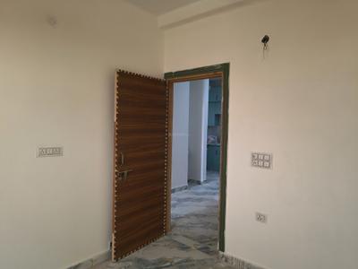Bedroom Image of 900 Sq.ft 3 BHK Builder Floor for sale in DLF Ankur Vihar Ghaziabad for Rs. 3556098