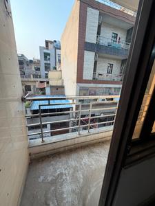 Balcony Image of 700 Sq.ft 2 BHK Builder Floor for rent in Uttam Nagar New Delhi for Rs. 12500