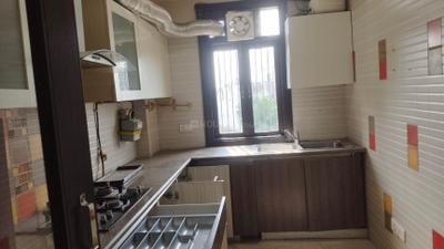 Kitchen Image of 1800 Sq.ft 3 BHK Builder Floor for rent in Kalkaji New Delhi for Rs. 100000
