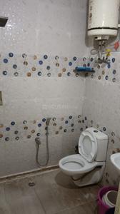 Bathroom Image of 450 Sq.ft 2 BHK Builder Floor for rent in Kotla Mubarakpur New Delhi for Rs. 21000
